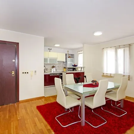 アパート Delux Apartman Jukic *
